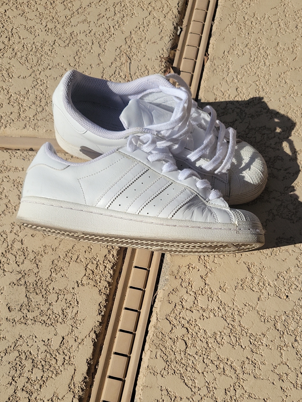 adidas White Kids Low-Top Sneakers
